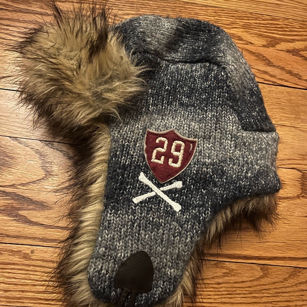 American Eagle Outfitters Black Trapper Hat with Faux Fur
